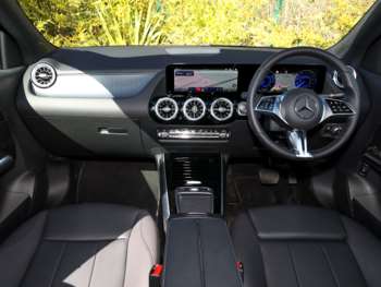 Used Mercedes-Benz EQA 2024 for sale - 74371152: Photo