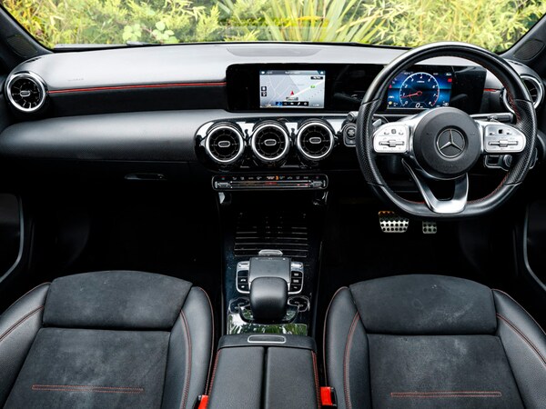 Used Mercedes-Benz A-Class 2018 for sale - 75125499: Photo 2