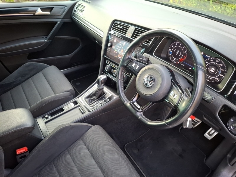 Used Volkswagen Golf 2019 for sale - 77223573: Photo 10