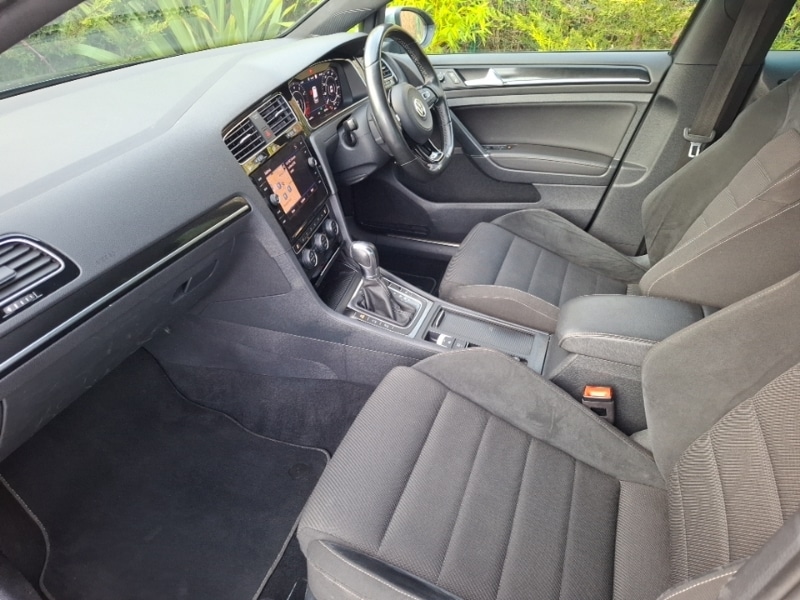 Used Volkswagen Golf 2019 for sale - 77223573: Photo 5