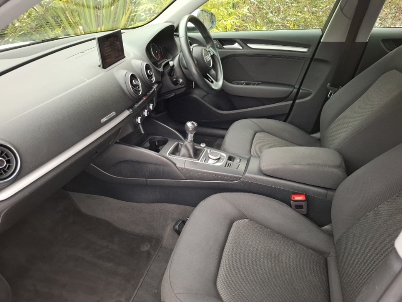 Used Audi A3 2017 for sale - 77142105: Photo 5