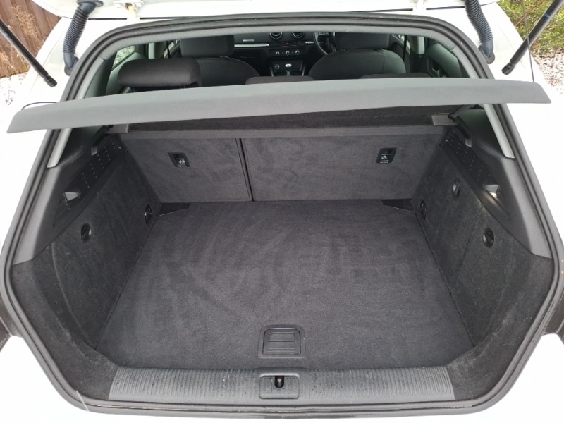 Used Audi A3 2017 for sale - 77142105: Photo 8