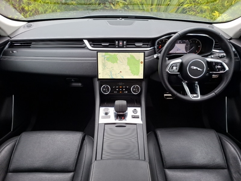 Used Jaguar F-Pace 2023 for sale - 77761335: Photo 2