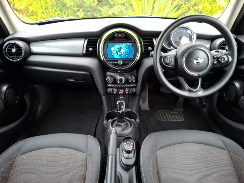 Used MINI Cooper 2019 for sale - 76606279: Photo 2