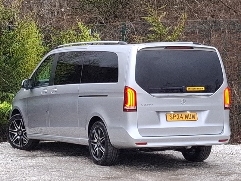 Used Mercedes-Benz V-Class 2024 for sale - 77889551: Photo 3