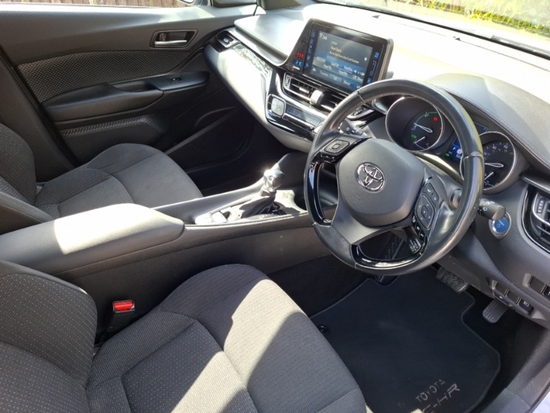 Used Toyota C-HR 2019 for sale - 78183909: Photo 10