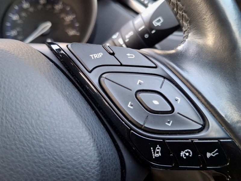 Used Toyota C-HR 2019 for sale - 78183909: Photo 19