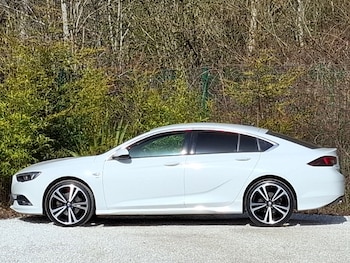 Used Vauxhall Insignia 2018 for sale - 78079772: Photo
