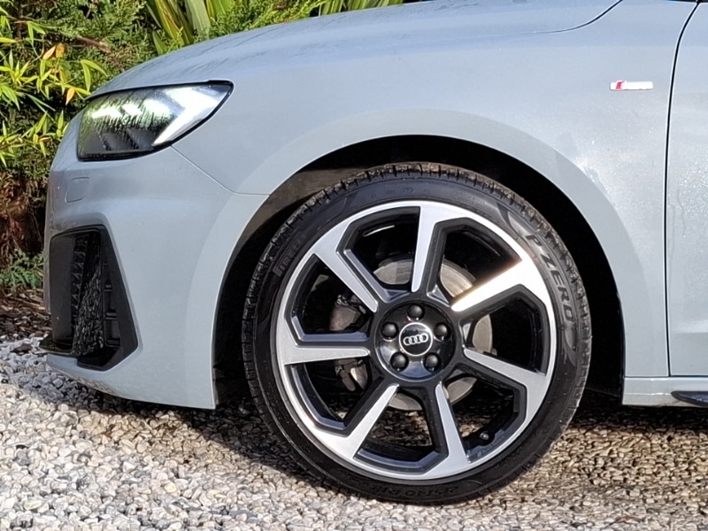 Used Audi A1 2022 for sale - 76354782: Photo 12