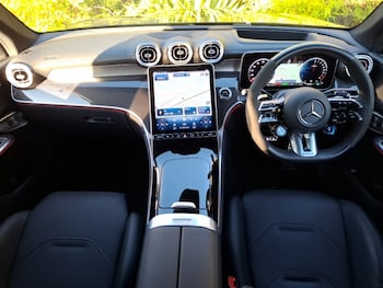 Used Mercedes-Benz GLC 2023 for sale - 76589250: Photo