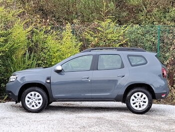 Used Dacia Duster 2023 for sale - 76358786: Photo