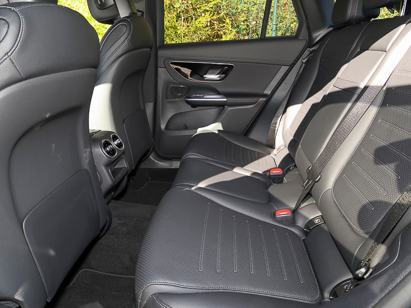 Used Mercedes-Benz GLC 2023 for sale - 76244382: Photo 6