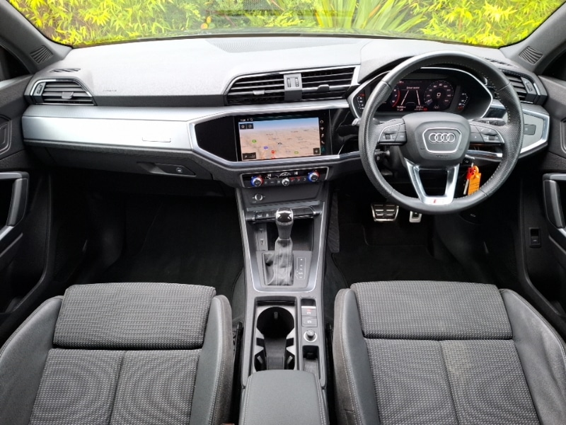 Used Audi Q3 2019 for sale - 76331666: Photo 2