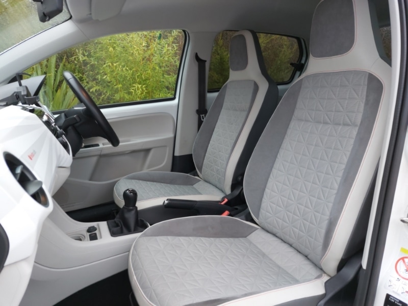 Used Volkswagen up! 2019 for sale - 77536710: Photo 5