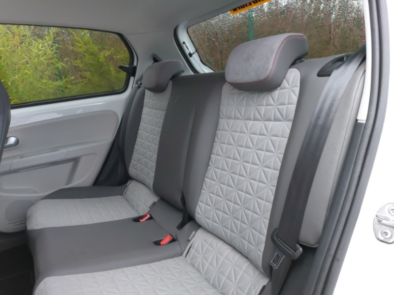 Used Volkswagen up! 2019 for sale - 77536710: Photo 6