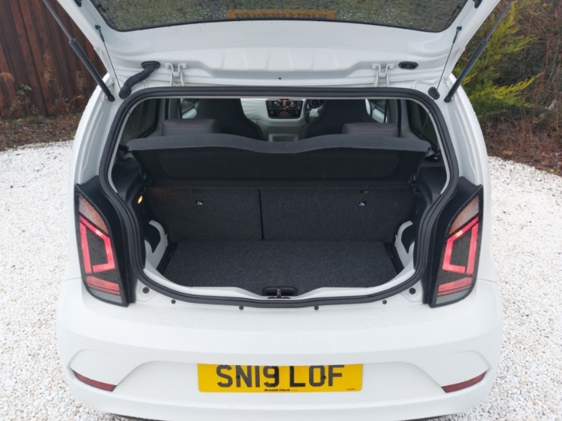 Used Volkswagen up! 2019 for sale - 77536710: Photo 8