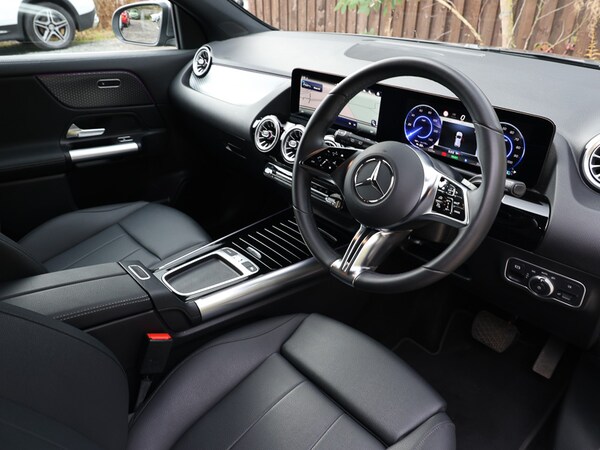 Used Mercedes-Benz EQA 2024 for sale - 76199556: Photo 11