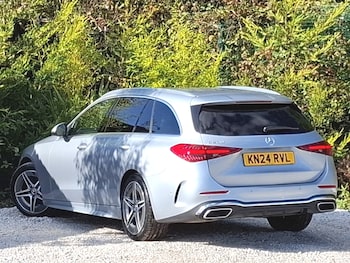 Used Mercedes-Benz C-Class 2024 for sale - 76116313: Photo 3