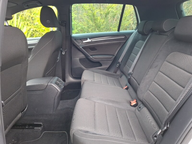 Used Volkswagen Golf 2019 for sale - 77651822: Photo 6