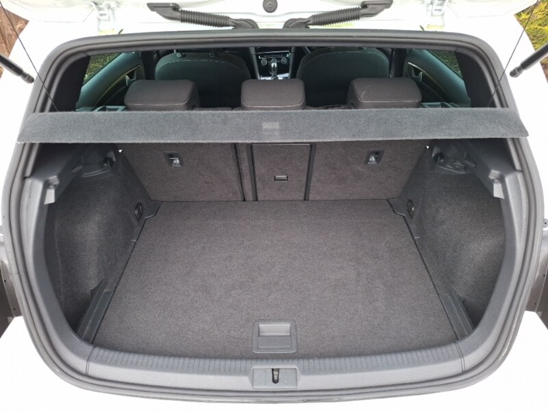 Used Volkswagen Golf 2019 for sale - 77651822: Photo 8