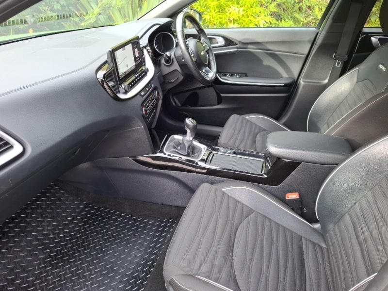 Used Kia XCeed 2023 for sale - 76358777: Photo 5