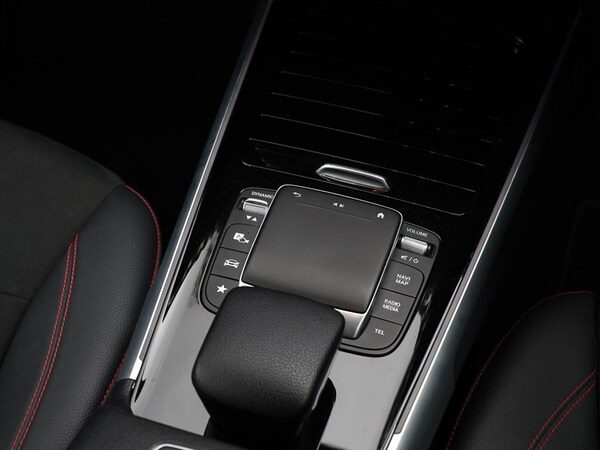 Used Mercedes-Benz GLB 2022 for sale - 75663928: Photo 11