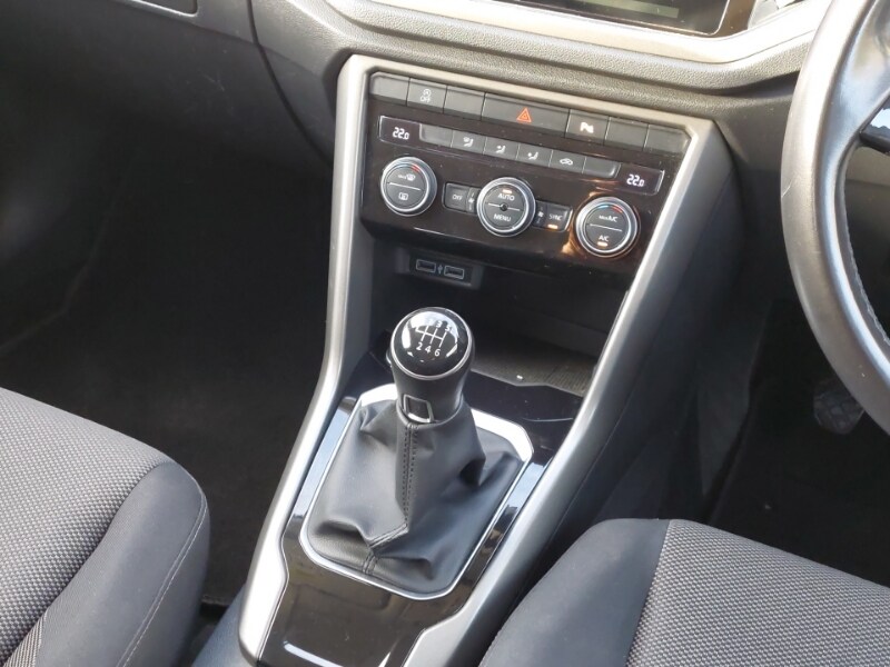 Used Volkswagen T-Roc 2020 for sale - 77234896: Photo 10