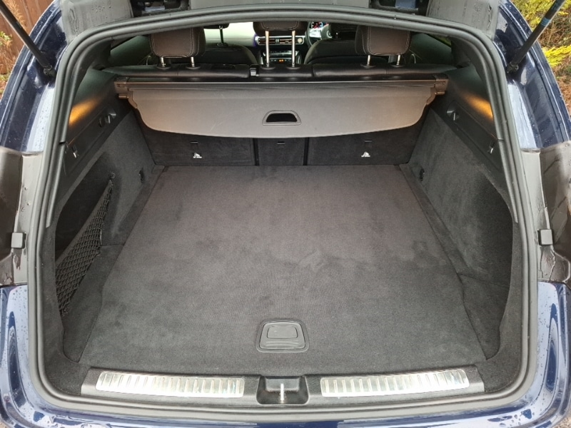 Used Mercedes-Benz EQC 2021 for sale - 76897659: Photo 8