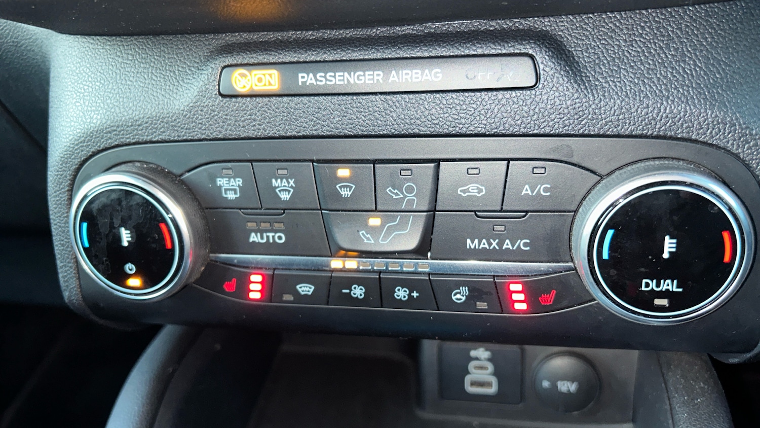 Used Ford Kuga 2023 for sale - 76692675: Photo 34