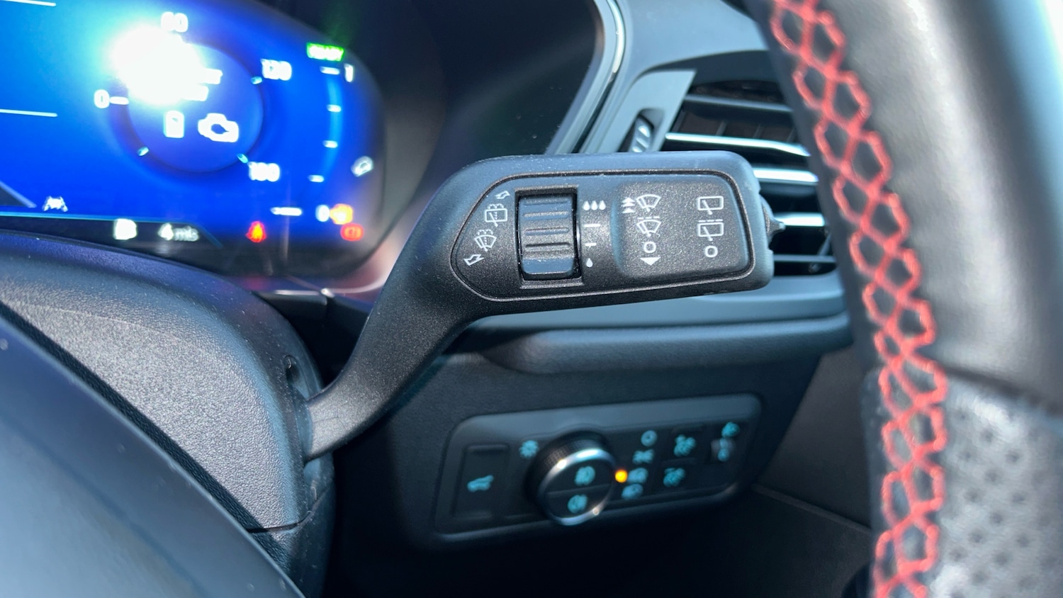 Used Ford Kuga 2023 for sale - 76692675: Photo 39