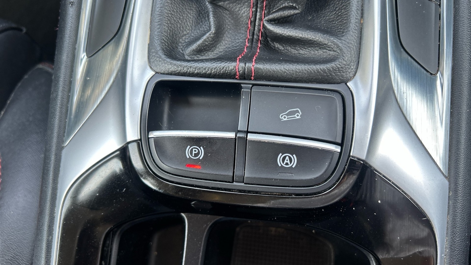 Vehicle 28