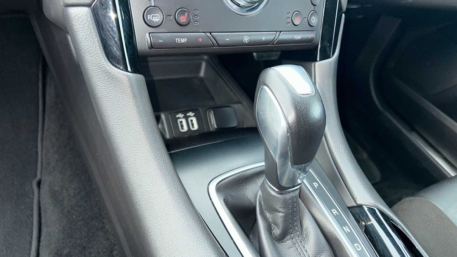 Used Ford Mondeo 2021 for sale - 77220705: Photo 13