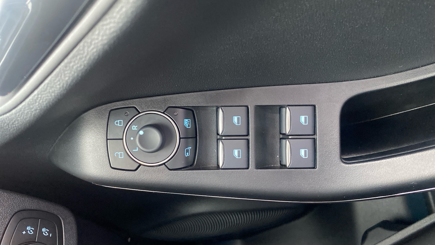 Used Ford Puma 2024 for sale - 77676189: Photo 30