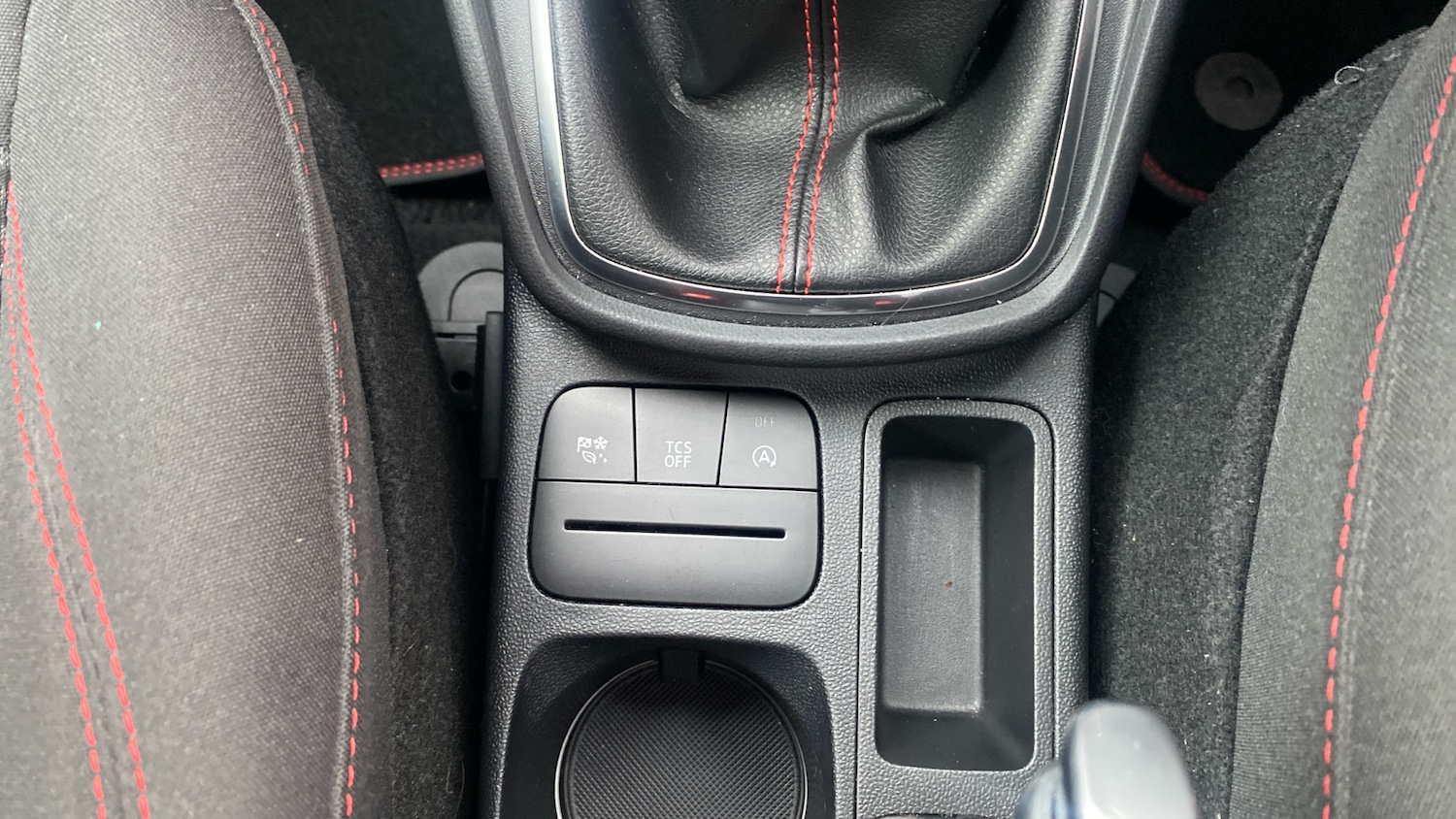 Used Ford Puma 2024 for sale - 77676189: Photo 35