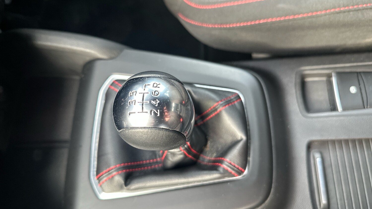 Used Ford Focus 2022 for sale - 76844758: Photo 13