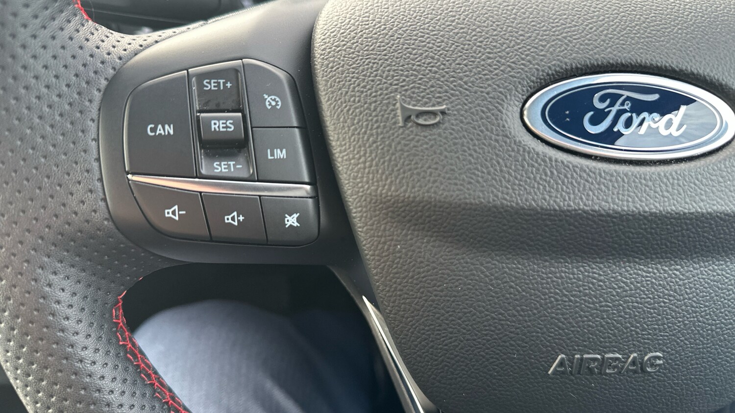 Used Ford Focus 2022 for sale - 76844758: Photo 31