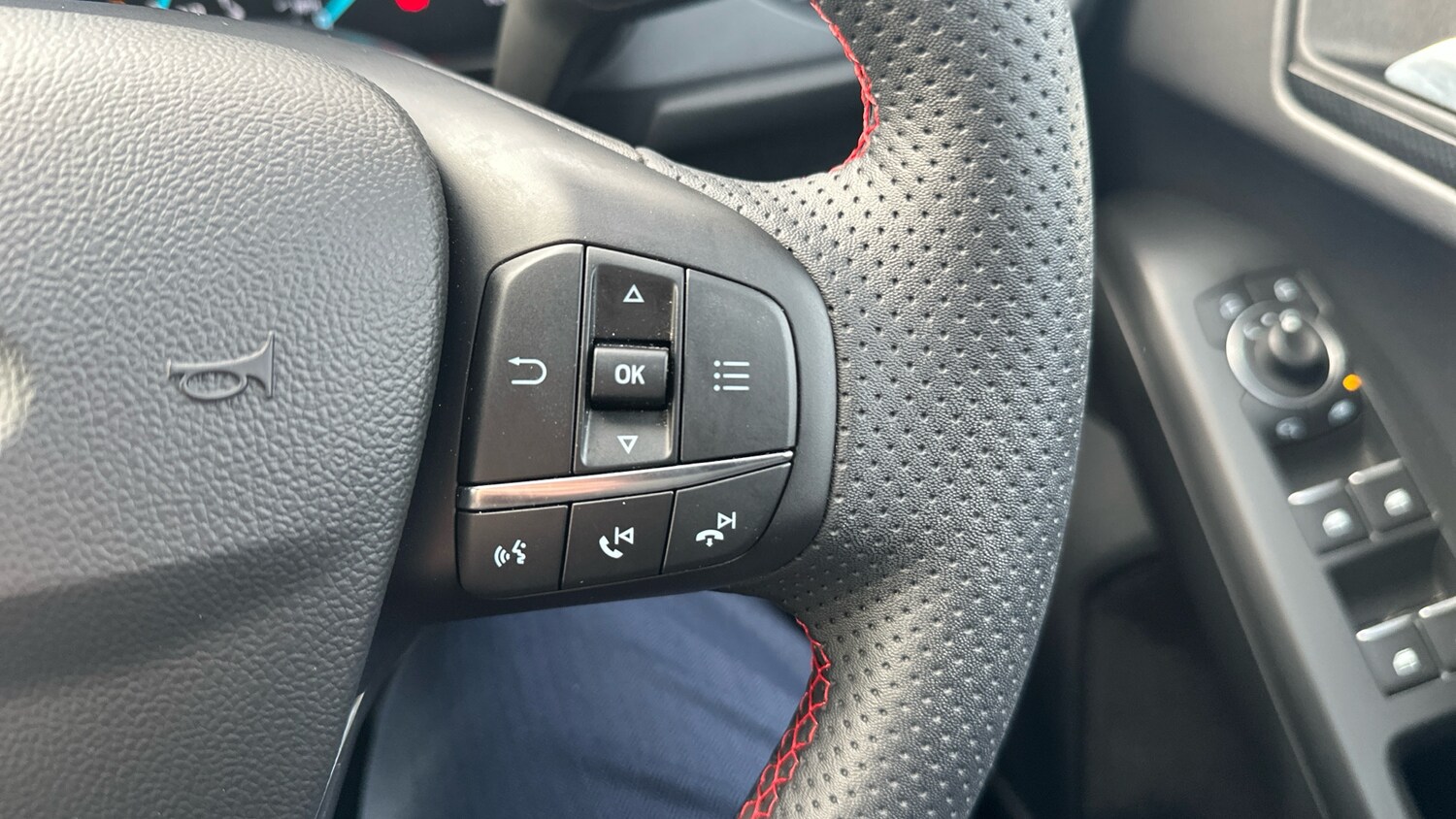 Used Ford Focus 2022 for sale - 76844758: Photo 32