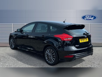 Used Ford Focus 2018 for sale - 78161792: Photo