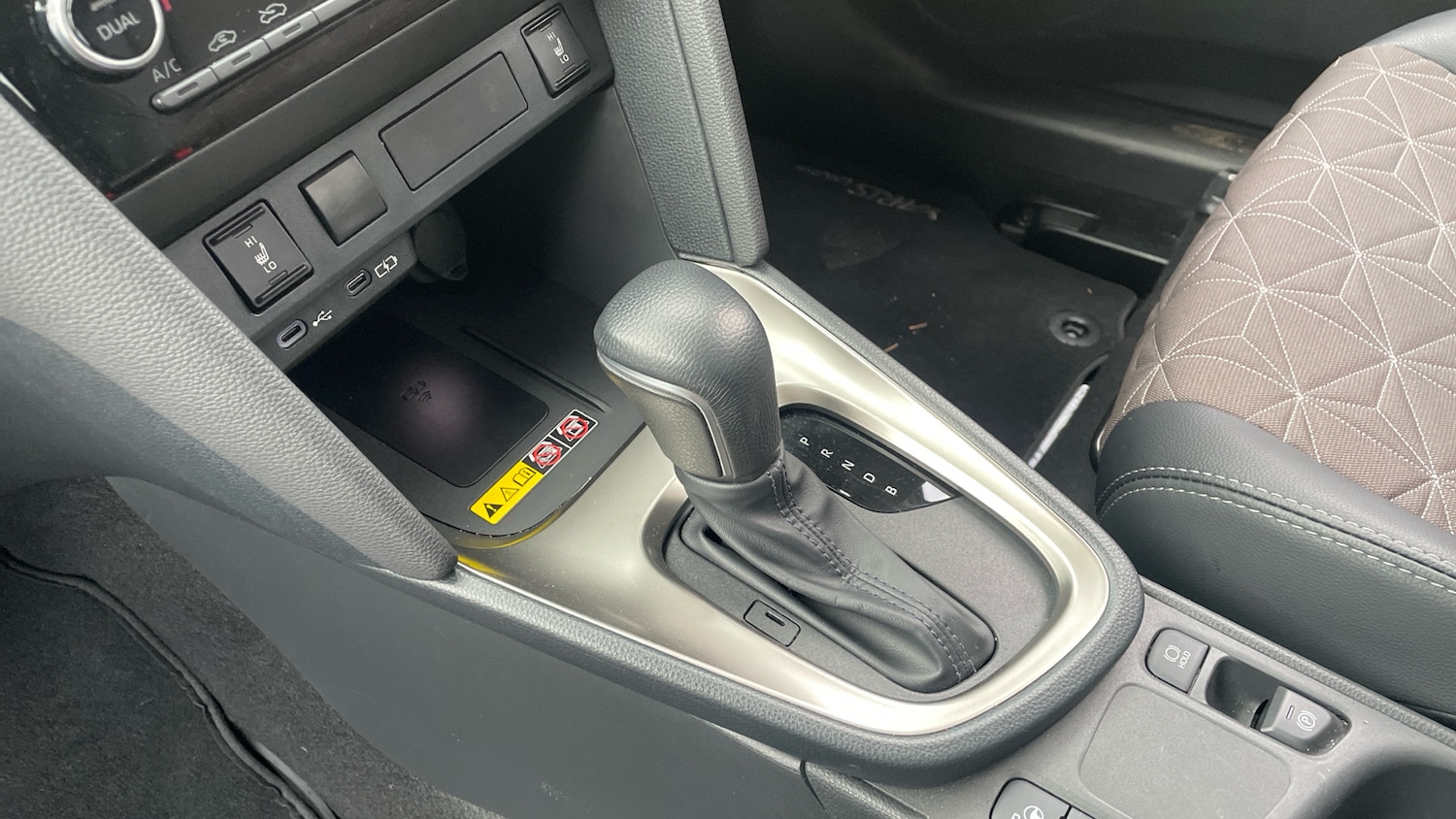 Used Toyota Yaris Cross 2024 for sale - 76844760: Photo 13