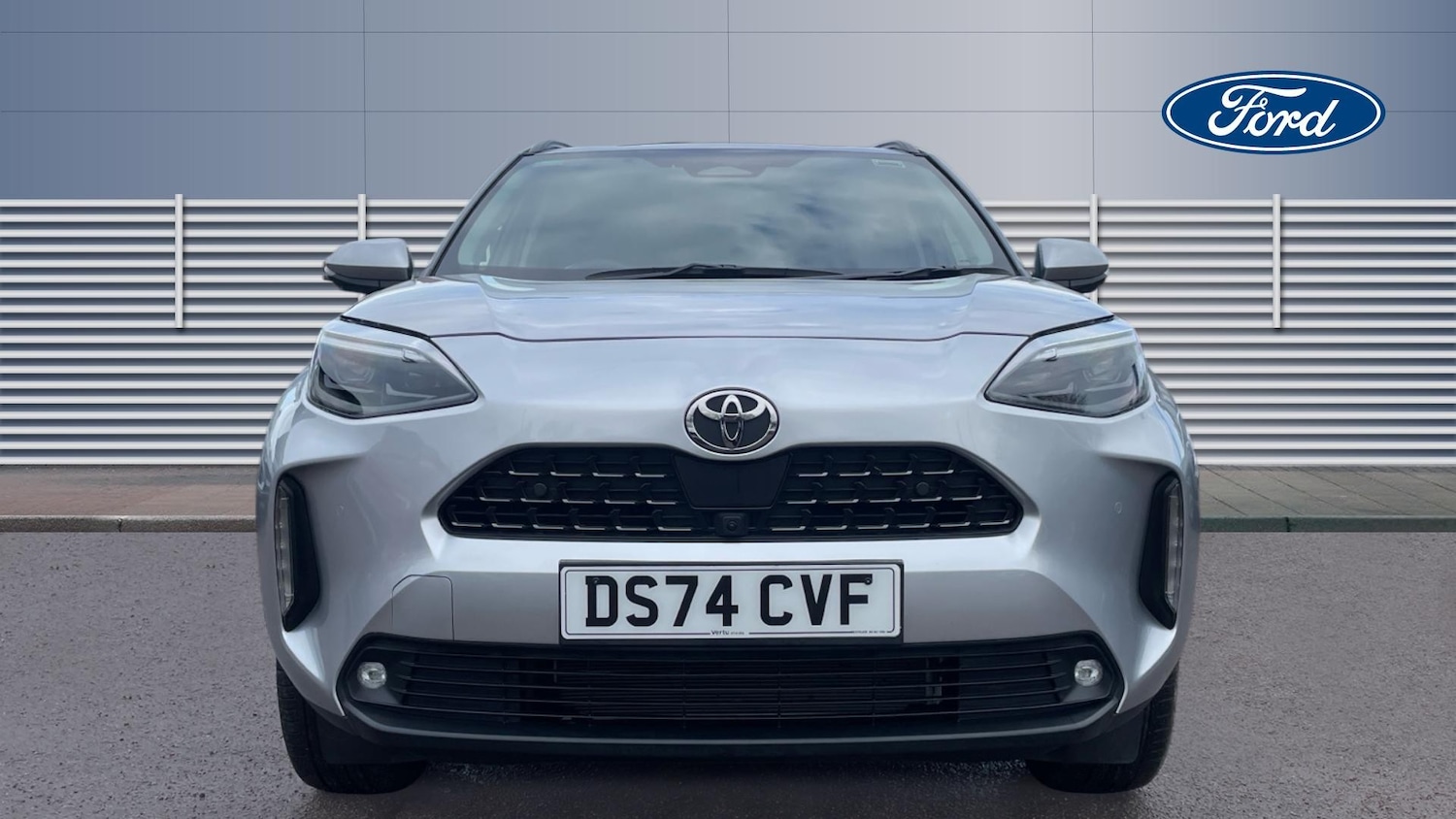 Used Toyota Yaris Cross 2024 for sale - 76844760: Photo 3