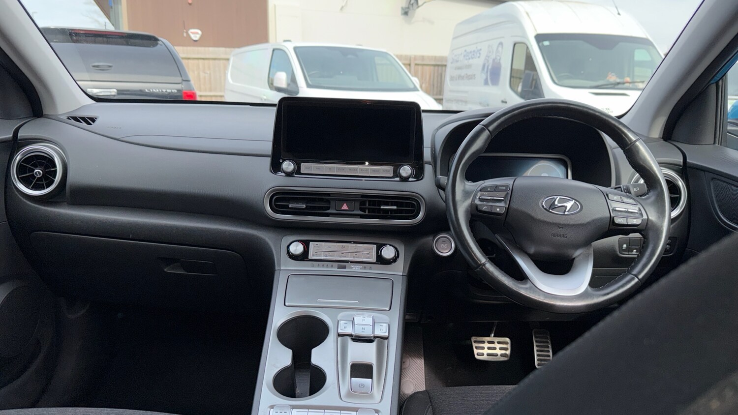 Used Hyundai KONA 2023 for sale - 78199438: Photo 10