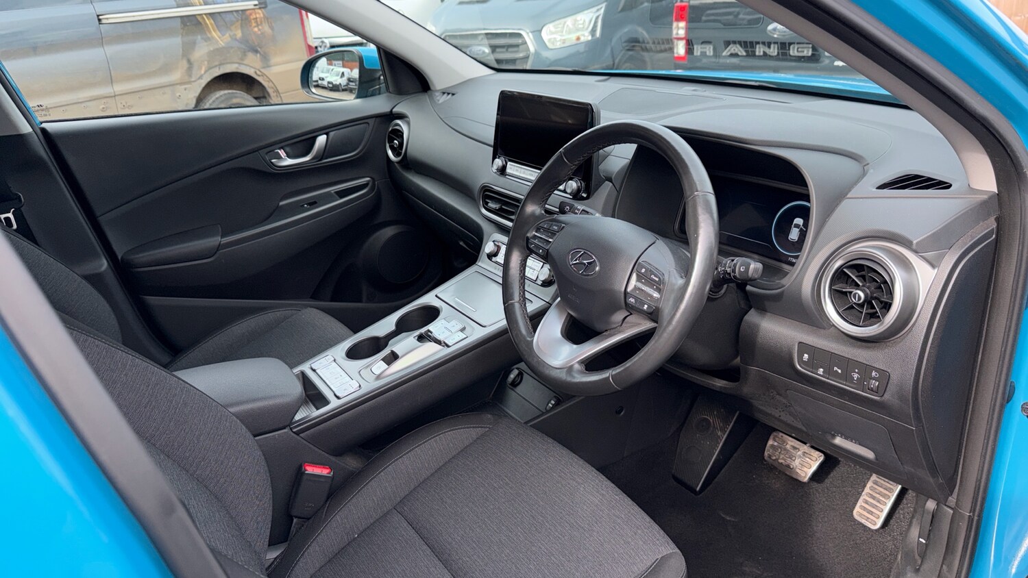 Used Hyundai KONA 2023 for sale - 78199438: Photo 11