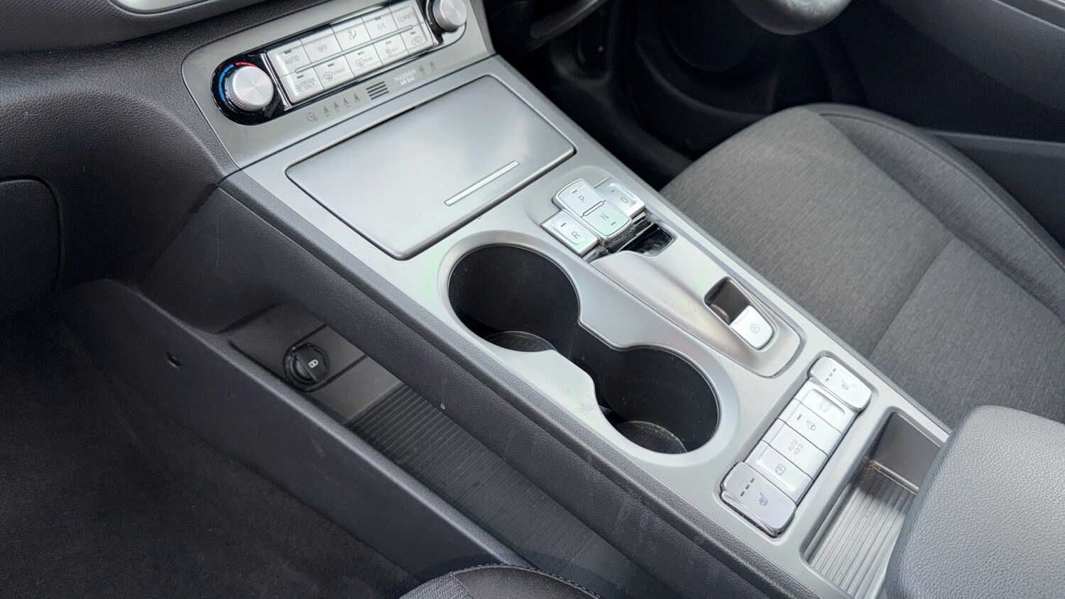 Used Hyundai KONA 2023 for sale - 78199438: Photo 13