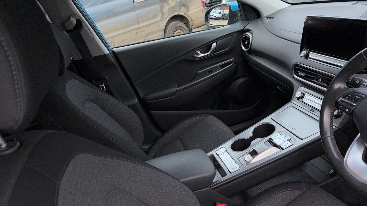 Used Hyundai KONA 2023 for sale - 78199438: Photo 14