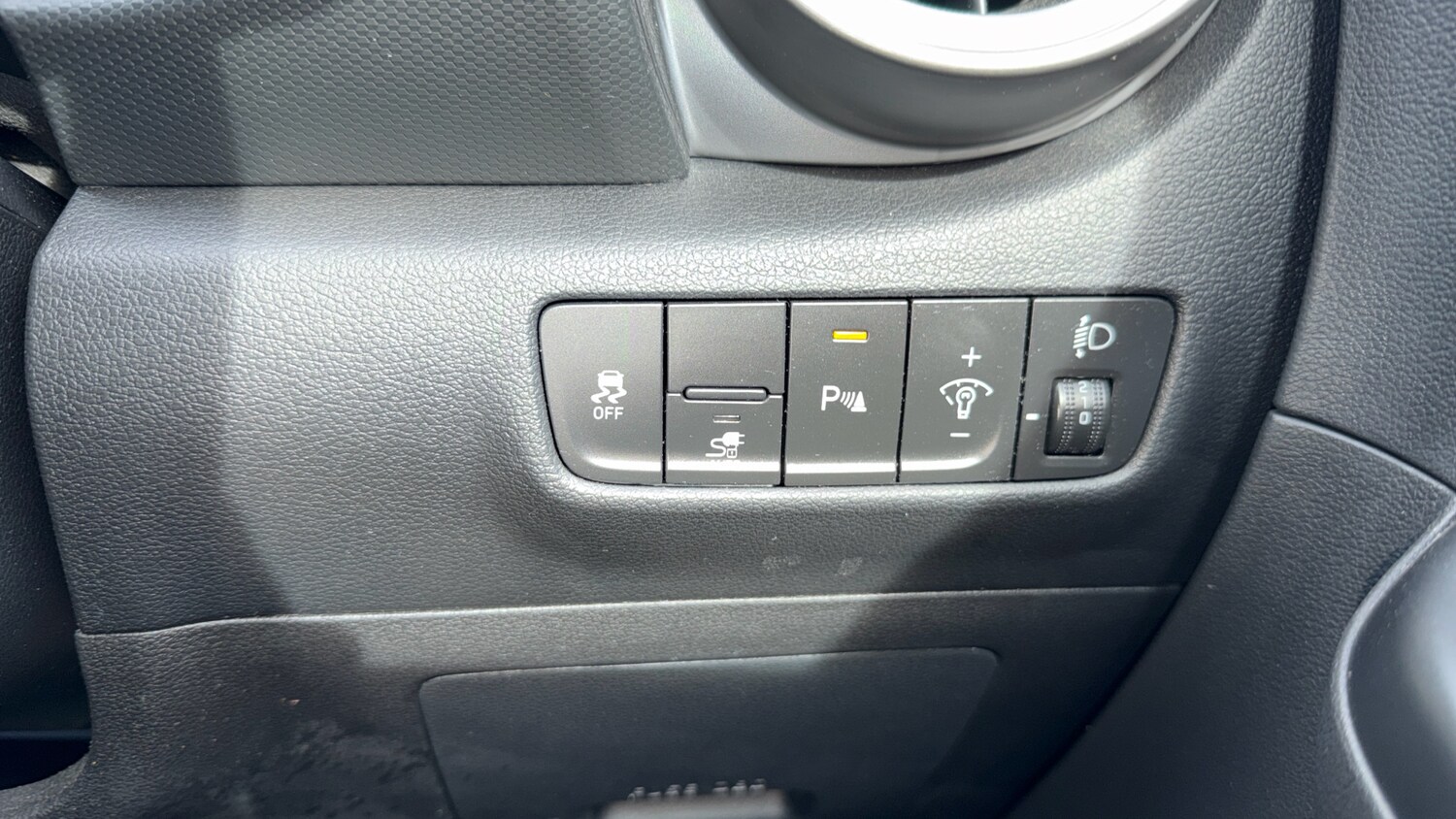 Used Hyundai KONA 2023 for sale - 78199438: Photo 37