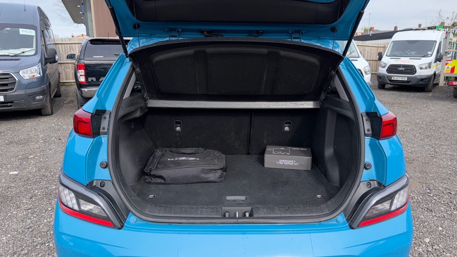 Used Hyundai KONA 2023 for sale - 78199438: Photo 4