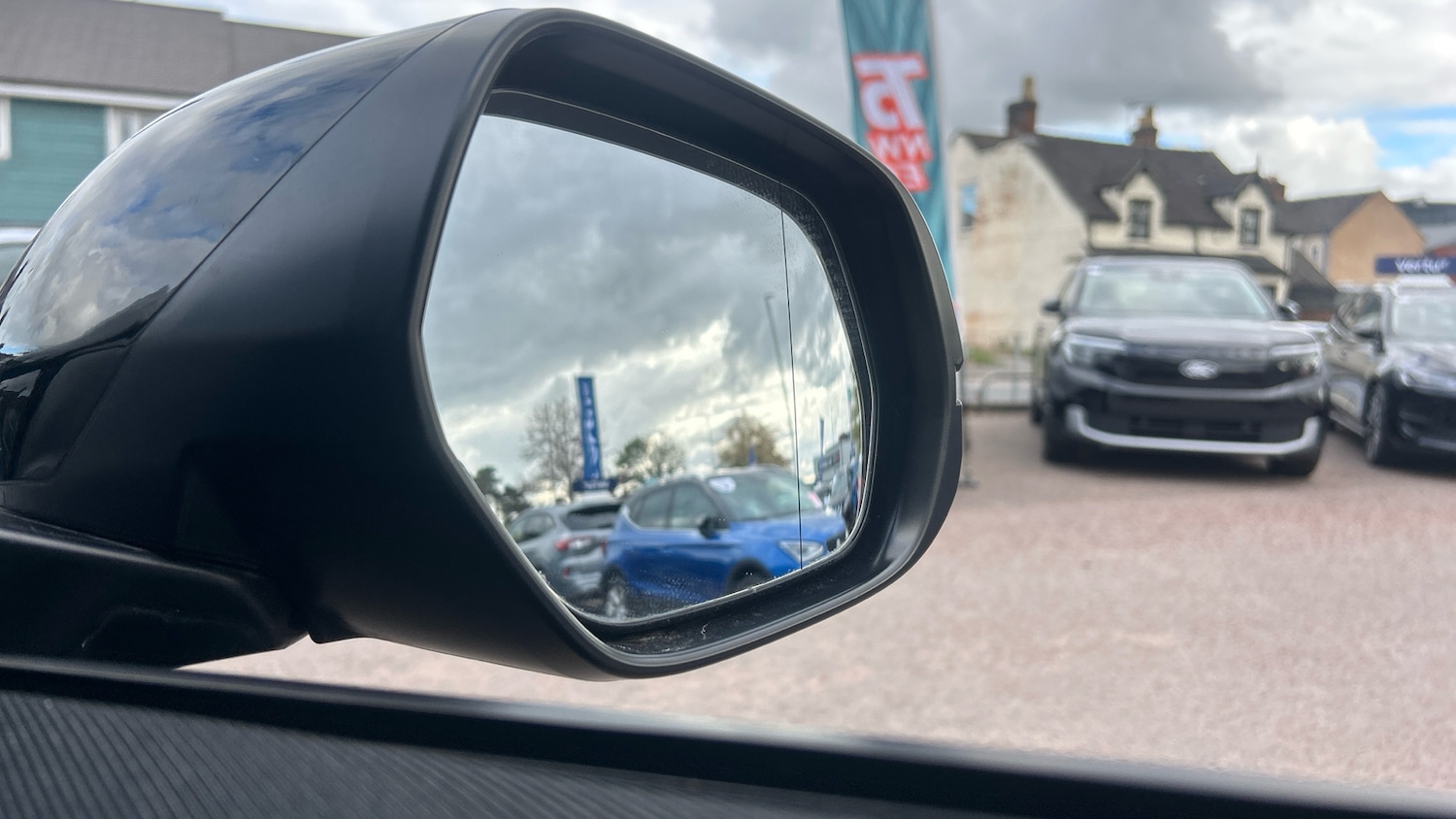 Used Honda HR-V 2020 for sale - 76352043: Photo 28