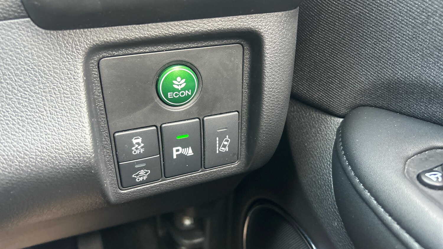 Used Honda HR-V 2020 for sale - 76352043: Photo 30