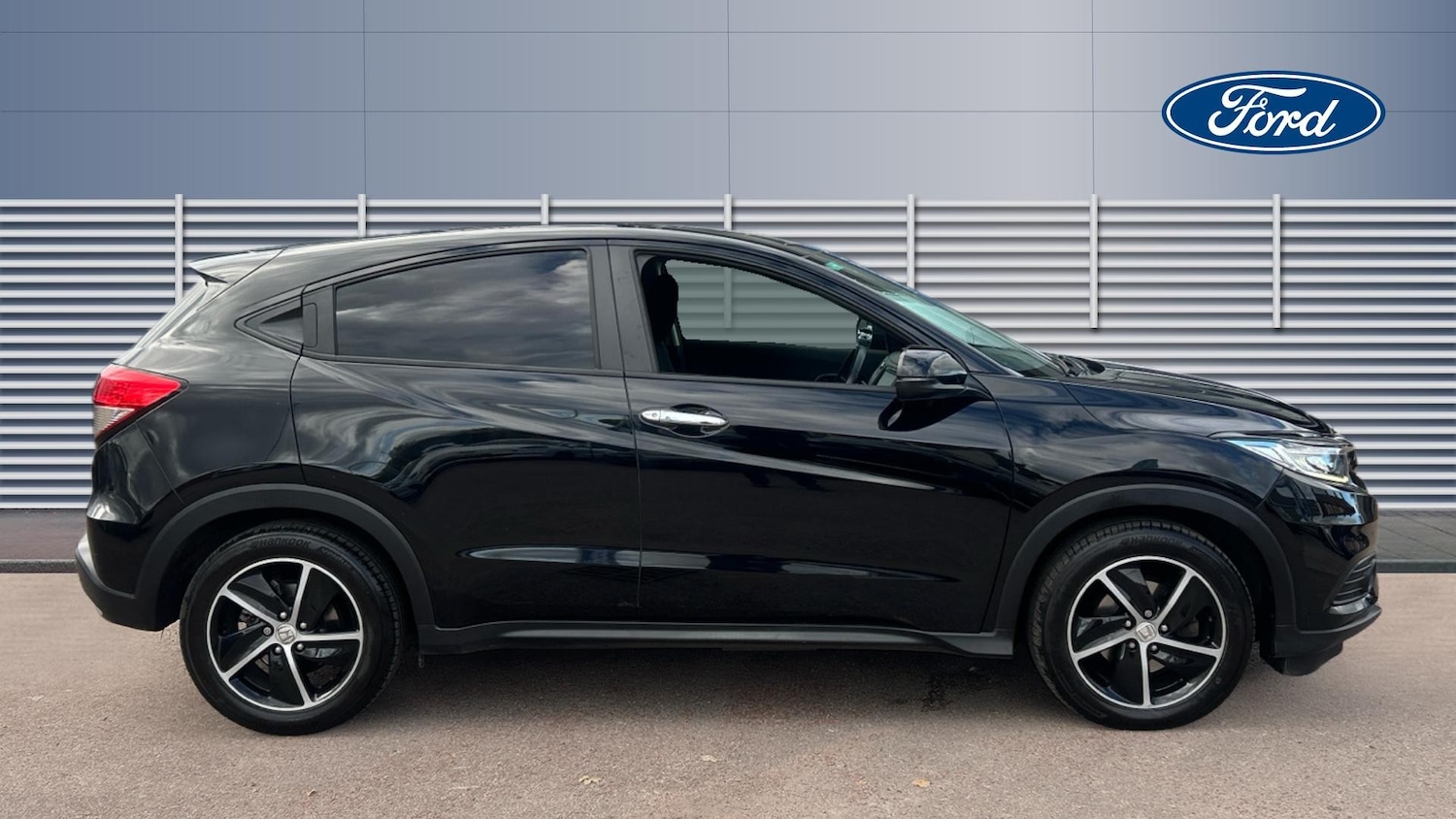 Used Honda HR-V 2020 for sale - 76352043: Photo 5