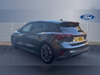 Used Ford Focus 2024 for sale - 76076284: Photo 2